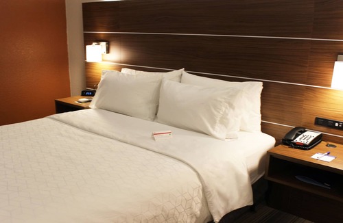 Hurricane Hotel | Holiday Inn Express Winfield by IHG
