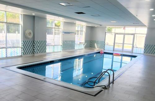 Piscataway Hotel | Holiday Inn - Piscataway - Somerset by IHG