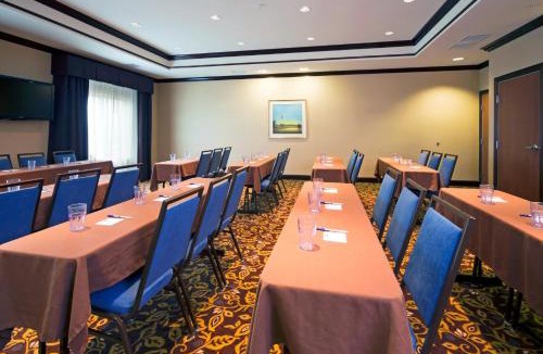 Washington Court House Hotel | Holiday Inn Express Washington Court House by IHG