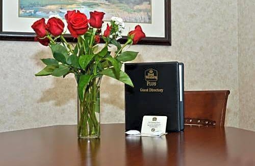 Wilkes-Barre Hotel | Holiday Inn Wilkes Barre - East Mountain, an IHG Hotel