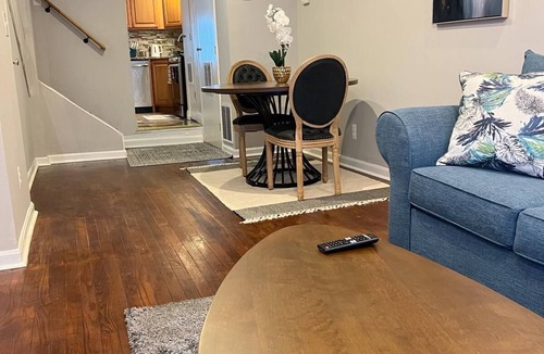 Canton House | Home for professionals
