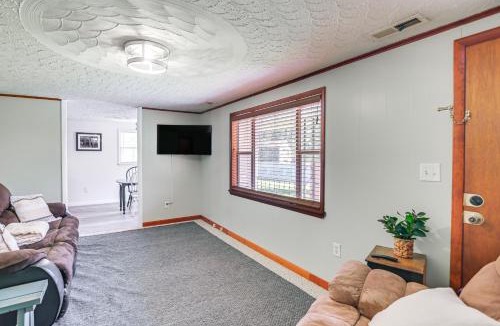 Bluewell House | Home with Bunkroom 2 Mi to Hatfield and McCoy Trail