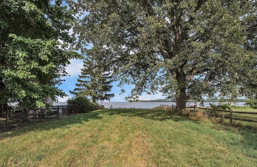 Toledo House | Home with water access ~3 minutes from Yacht Club