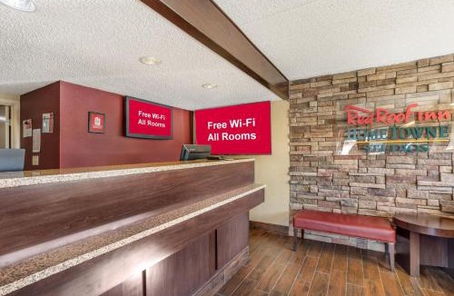 Danville Hotel | HomeTowne Studios by Red Roof Danville, PA