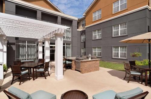Mahwah Hotel | Homewood Suites by Hilton Mahwah