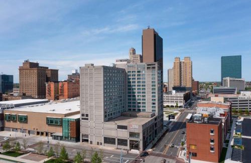 Downtown Toledo Hotel | Homewood Suites By Hilton Toledo Downtown