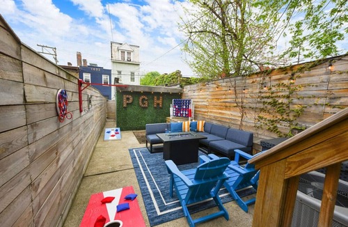 Central Northside House | ★HostWise Stays★ Game Lounge | Fire Pit | "Cool Vibes" | Great Location