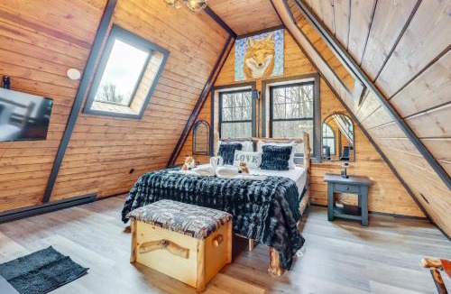 Mount Pocahontas House | Hot Tub and Fire Pits Albrightsville A-Frame Cabin
