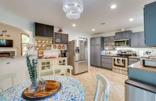Reeders House | Hot Tub, Deck & Game Room: Spacious Poconos Escape
