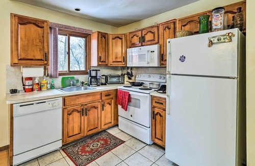 Pocono Mountain Lake House | Hot Tub + Deck: Pet-Friendly Poconos Getaway!