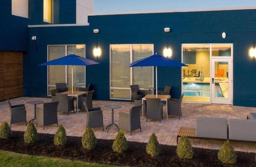 Circleville Hotel | Hotel ∙ 127 guests