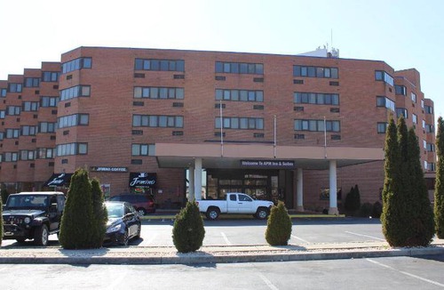 Hagerstown Hotel | Hotel ∙ 127 guests