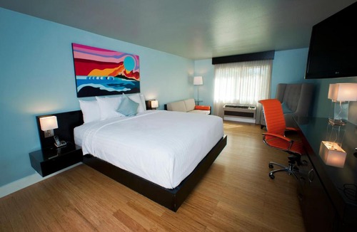 Park Estates Hotel | Hotel Current