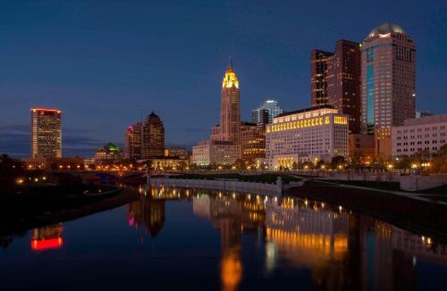 Scioto Mile Hotel | Hotel LeVeque, Autograph Collection