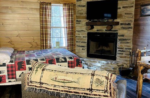 Clarington House | House ∙ 1 bedroom ∙ 2 guests