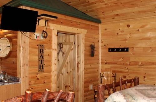Flintstone House | House ∙ 1 bedroom ∙ 4 guests