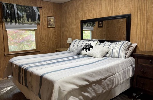 Bruceton Mills House | House ∙ 2 bedrooms ∙ 5 guests