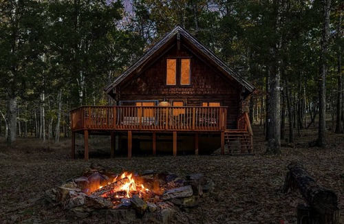 Great Cacapon House | House ∙ 2 bedrooms ∙ 6 guests