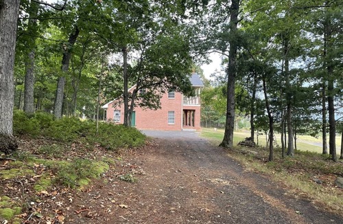 Mercersburg House | House ∙ 3 bedrooms ∙ 6 guests
