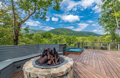 Cleveland House | House ∙ 3 bedrooms ∙ 6 guests
