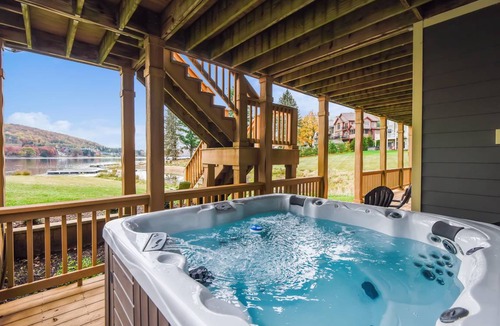 McHenry House | House ∙ 5 bedrooms ∙ 14 guests