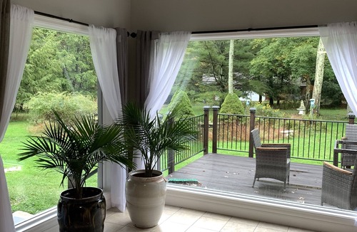 Mount Pocono House | House in Mt Pocono, hot tub, arcade, ski & golf near by.
