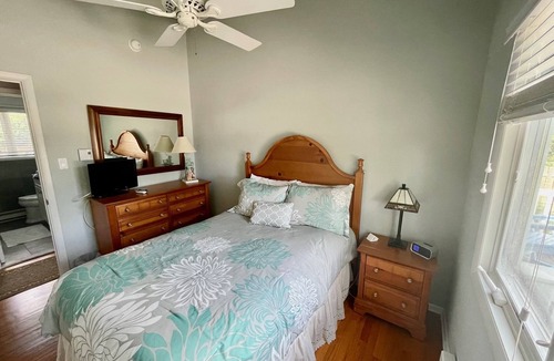Barnegat Light Cottage | Huge Fenced-In Yard Near Beach & Bay - Thoughtful Amenities - '24 Booking Quick
