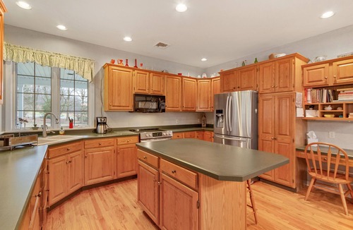 Ronks House | In the heart of Amish Paradise with GREAT view of Lancaster County!