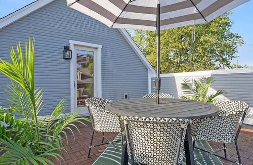 Merion Village House | In the heart of German Village!