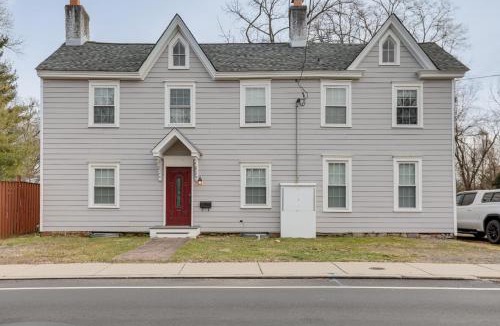 Yardley Apartment | In-Town and Walkable Historic Yardley Retreat!