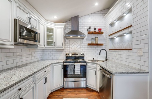 Yardley Apartment | In-Town & Walkable: Historic Yardley Retreat!