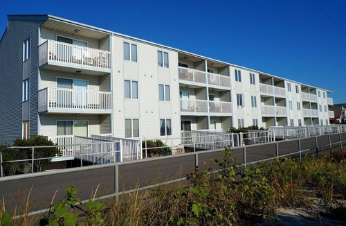 Sea Isle City Condo | Incredible Beach Front condo unit located on the third floor with elevator access