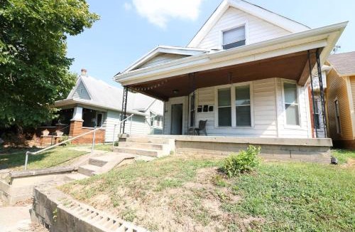 Windsor Park Apartment | Indianapolis 1br Retreat W Parking & Workspace