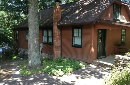Wapwallopen Cottage | Intimate Lake Cottage In Northeast Pennsylvania