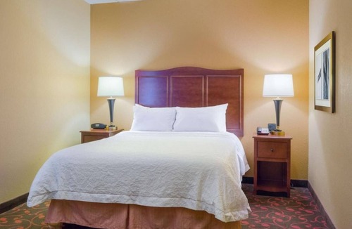 Carlisle Hotel | Inviting Retreat with In-Room Movies and Free Breakfast – Steps from I-76 Access