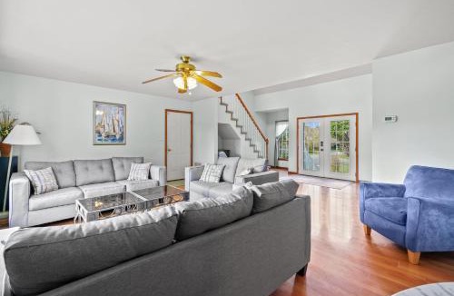 Chincoteague House | Island Estate - Pet friendly, private pool & dock!