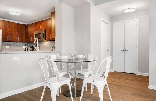Hudson Exchange Apartment | JC Hudson Riverfront 2 V BR | Jersey City