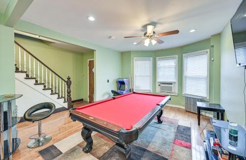 Greenville Apartment | Jersey City Apartment with Game Room 7 Mi to NYC!
