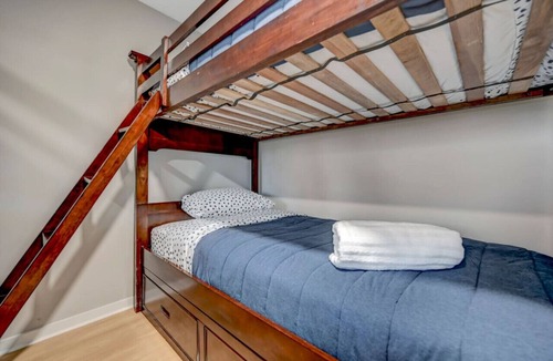 Village at Camelback Apartment | Just Renovated Ski-In/Ski Out