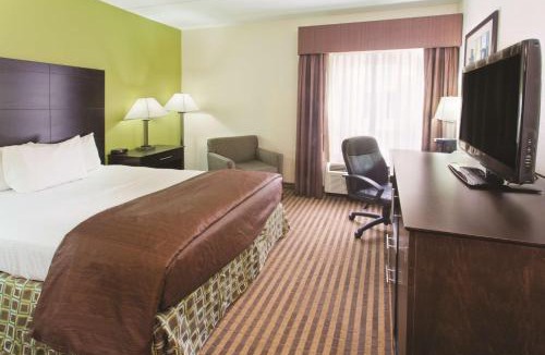 Grove City Hotel | La Quinta by Wyndham Columbus - Grove City