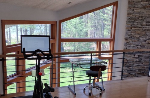 Town of Highland House | Lake Front Heated Floors Romantic Hot Tub Firepit Foosball Ski Screen Porch Boat
