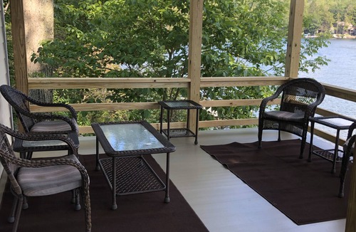 Deposit House | Lake Front Oquaga Lake Catskills Upstate NY n5 Bedroom