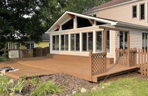 Millersport House | Lake House with Spectacular Sunsets & Boat Dock