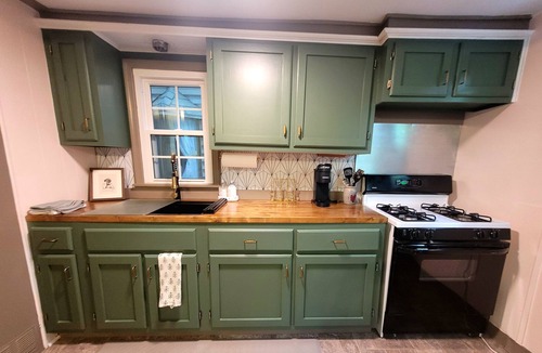 Mount Gretna Heights Cottage | Lake it Easy at Mount Gretna Cottage