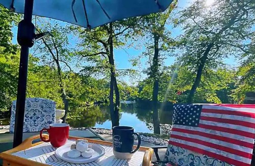 Medford Cabin | LAKE LIFE! Fishing/Kayak/Firepit/PizzaOven/Deck!