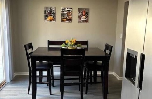 Akron House | Lake View House-Trail access/Dog Friendly- 3 Bdrm