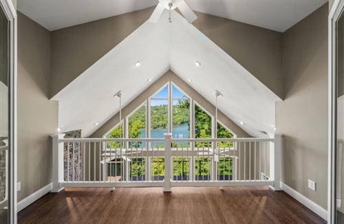 Jacksboro House | Lakefront home w/pool & hot tub