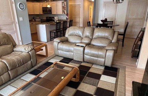 Lake Harmony Condo | Lakefront on Boulder Lake with beach access and beautiful views, relax & enjoy!