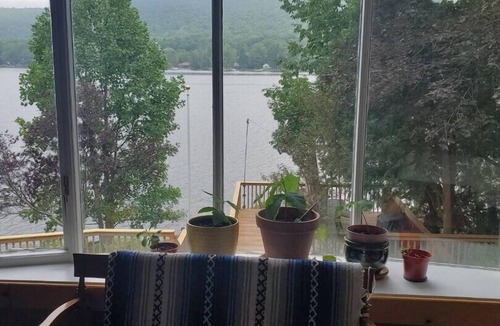 Frankford House | Lakefront Retreat Perfect for Families & Groups