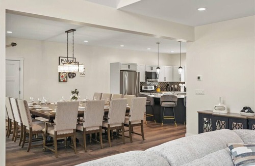 Lake Harmony Estates Villa | Lakeview Luxe & Leisure- New,9 BR villa, Sleep 30